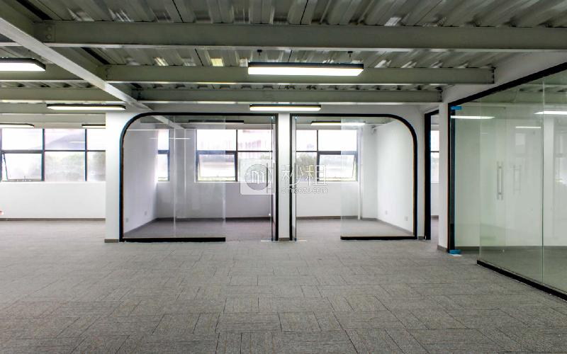 新奥林大厦写字楼出租360平米精装办公室68元/m².月