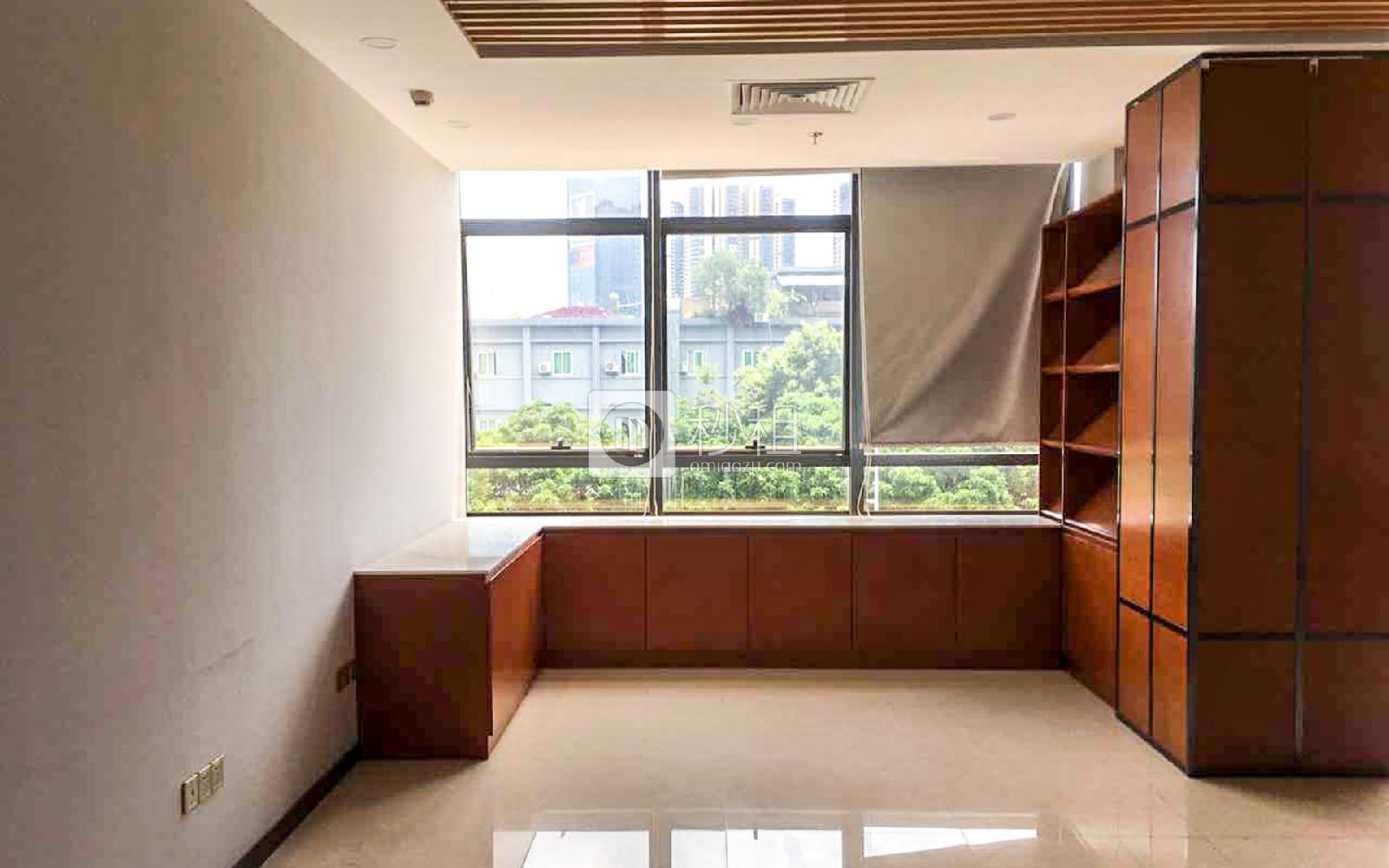 上塘商业大厦写字楼出租748平米豪装办公室65元/m².月