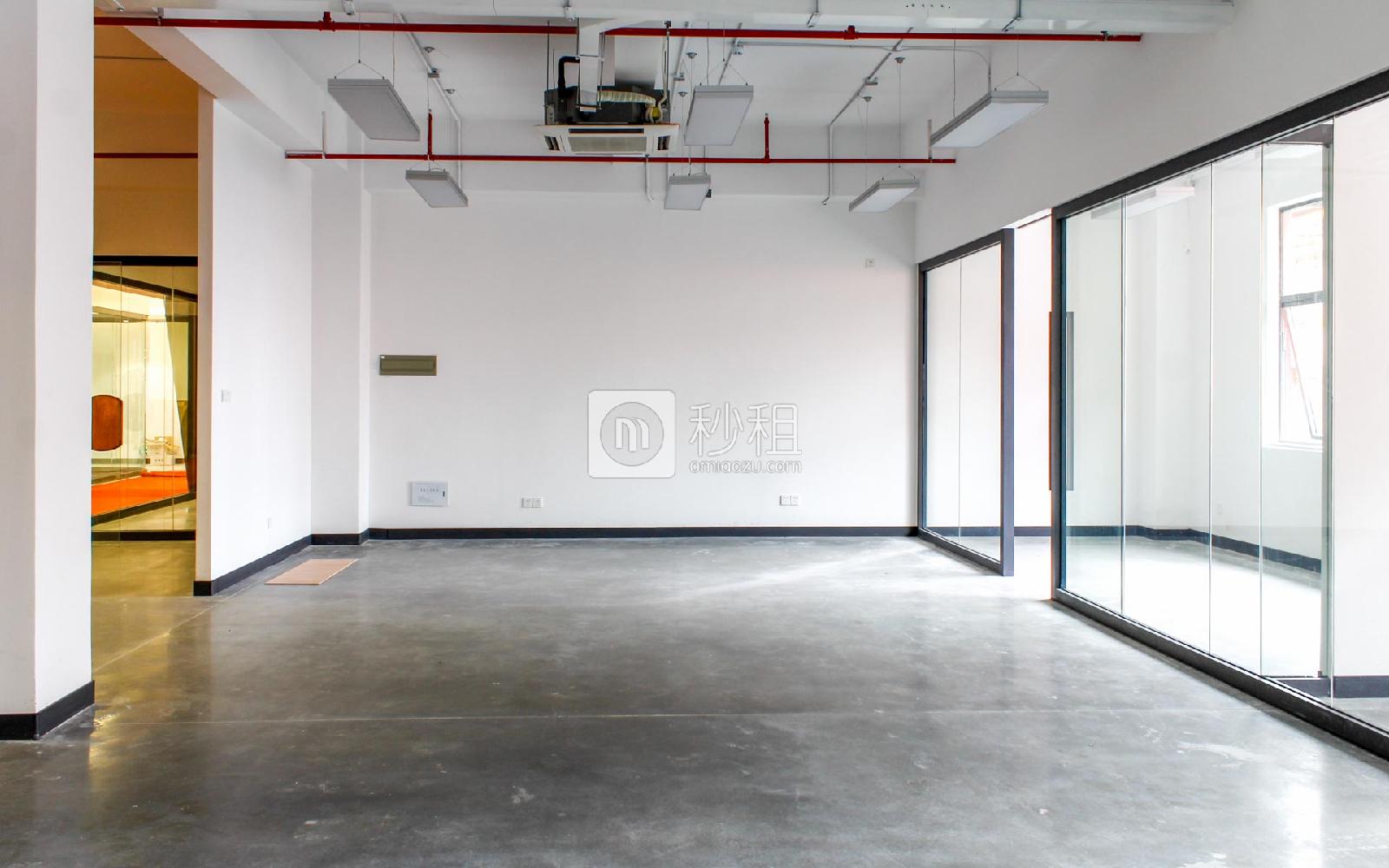 大沙河·派工场写字楼出租194平米简装办公室95元/m².月