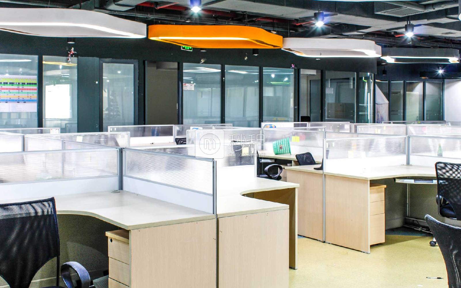 TCL大厦写字楼出租500平米精装办公室135元/m².月