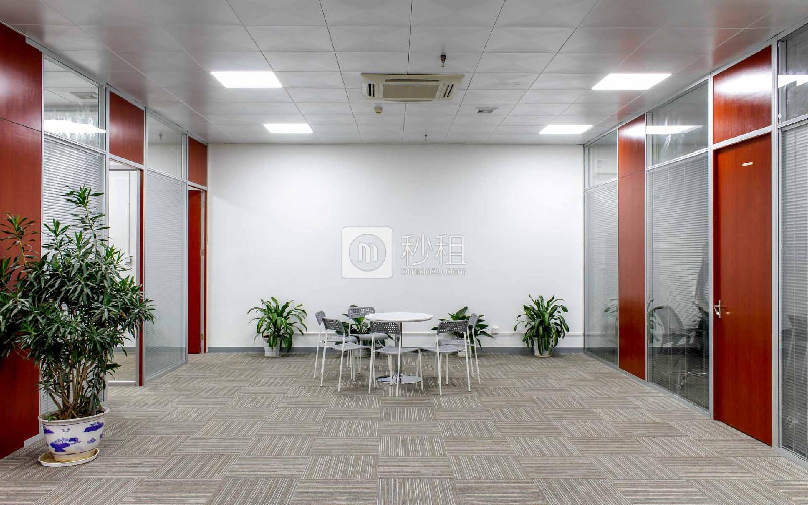 中电照明大厦写字楼出租725平米精装办公室59元/m².月
