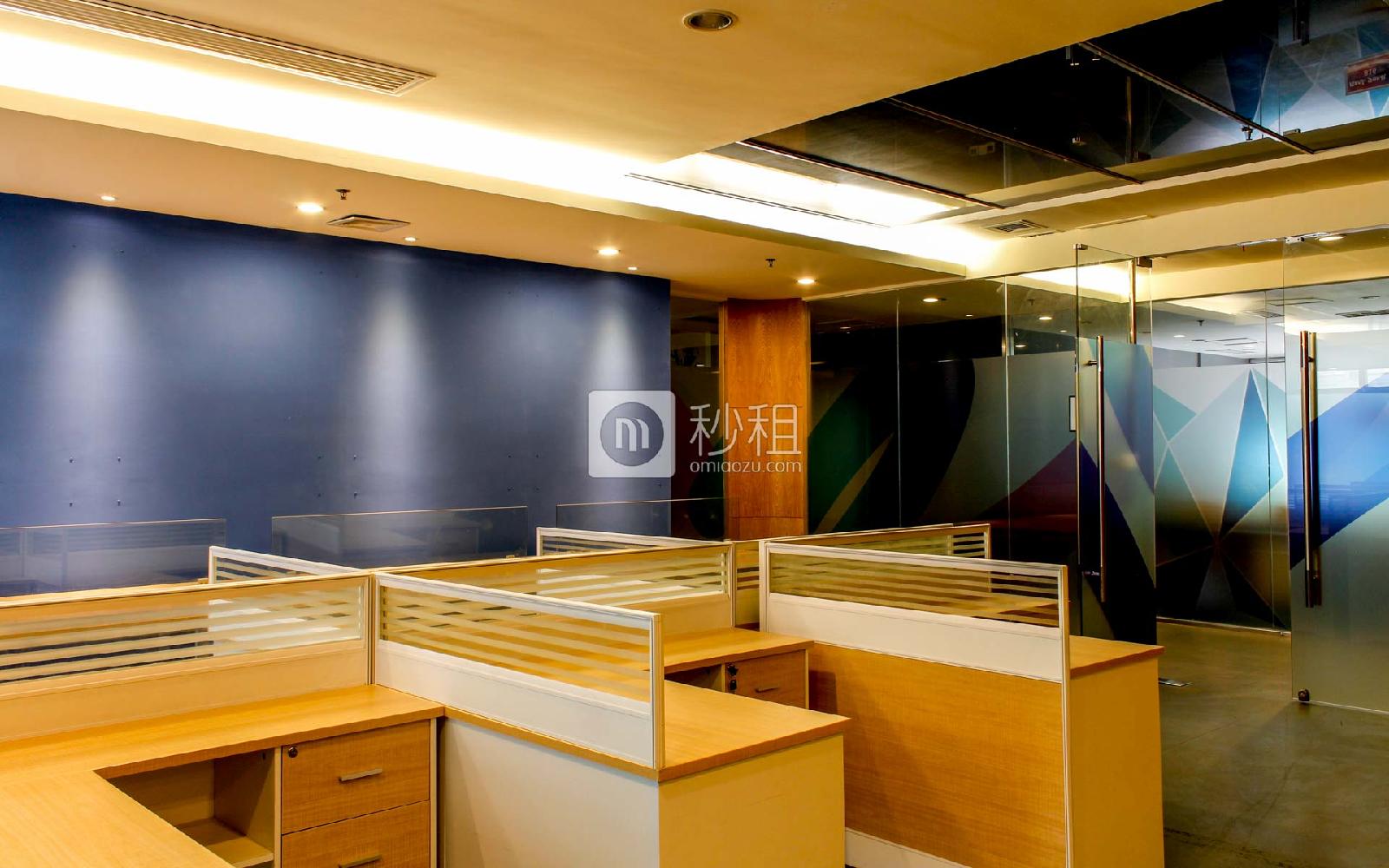 富通城-途哥沃客创业社区写字楼出租90平米精装办公室32400元/间.月
