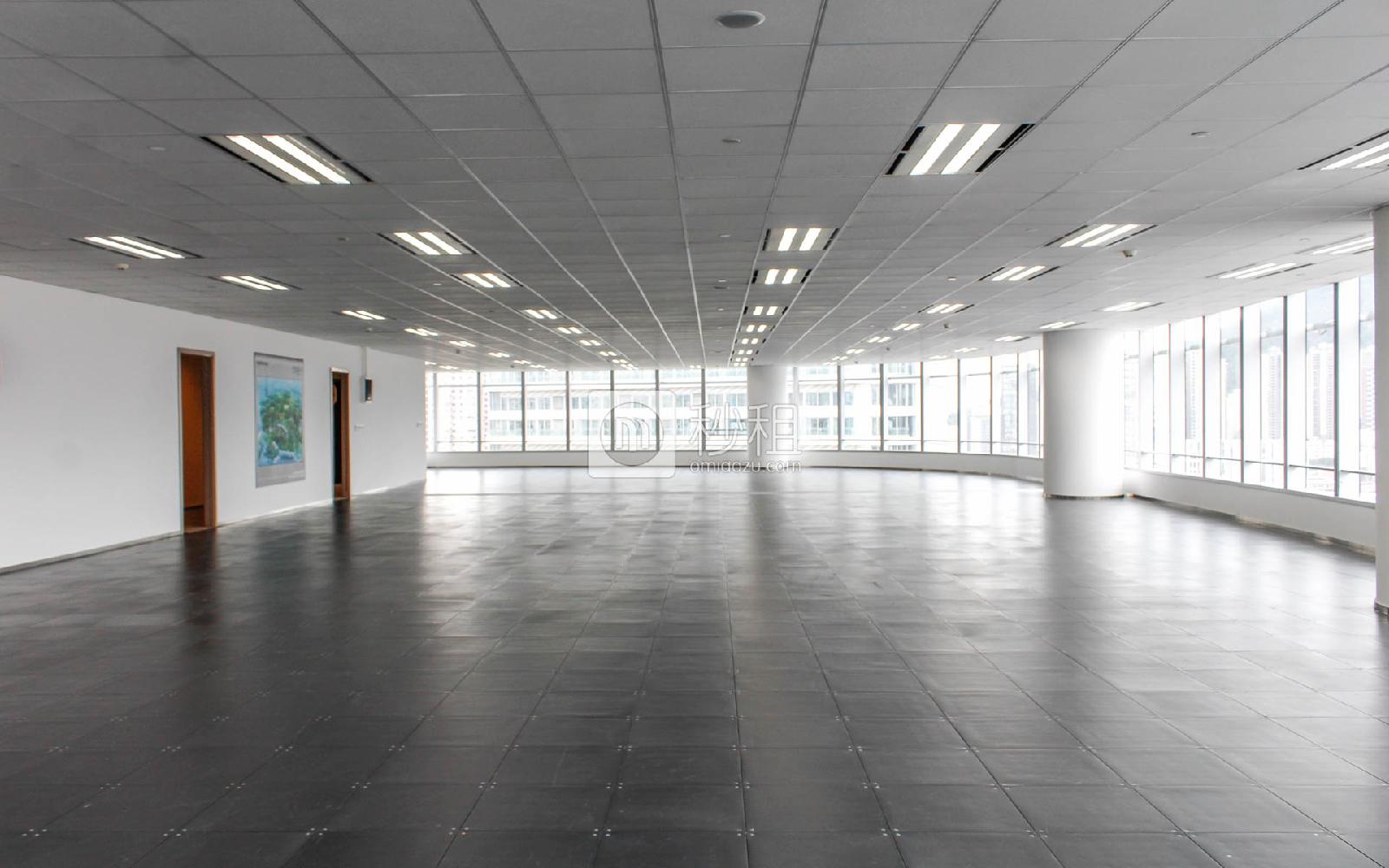 来福士广场写字楼出租2050平米简装办公室230元/m².月