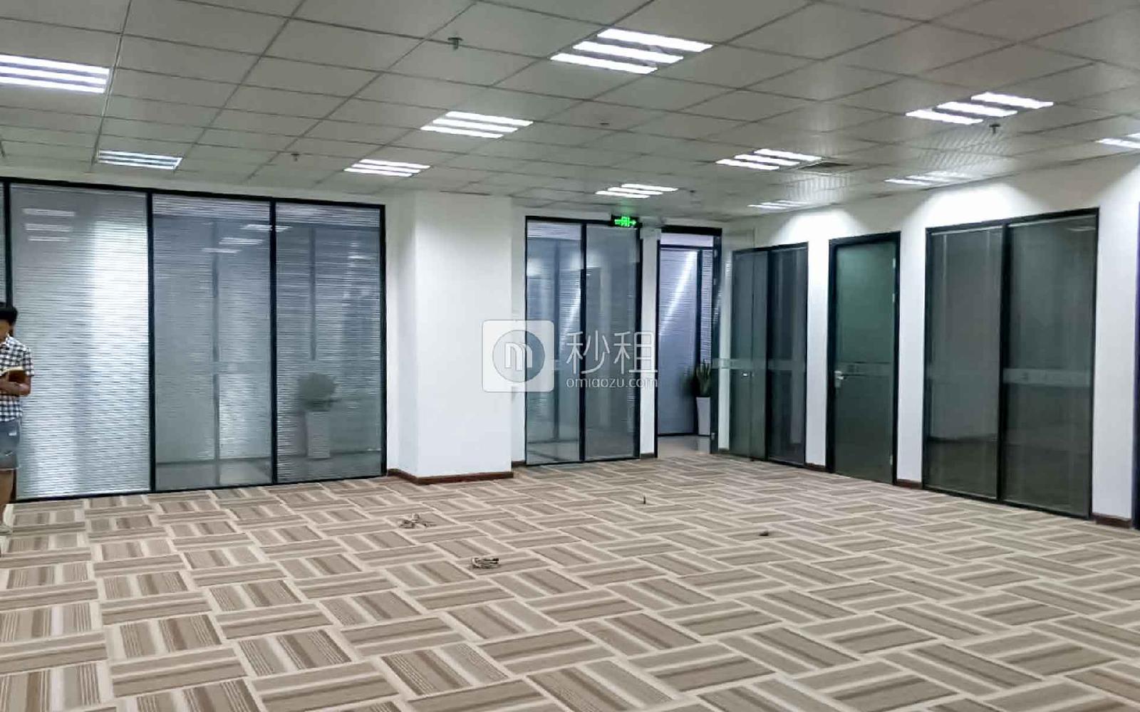 东方信息港写字楼出租207平米精装办公室80元/m².月
