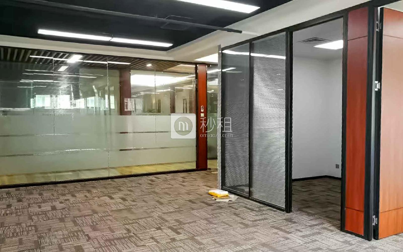 高新技术产业园	写字楼出租122平米精装办公室110元/m².月