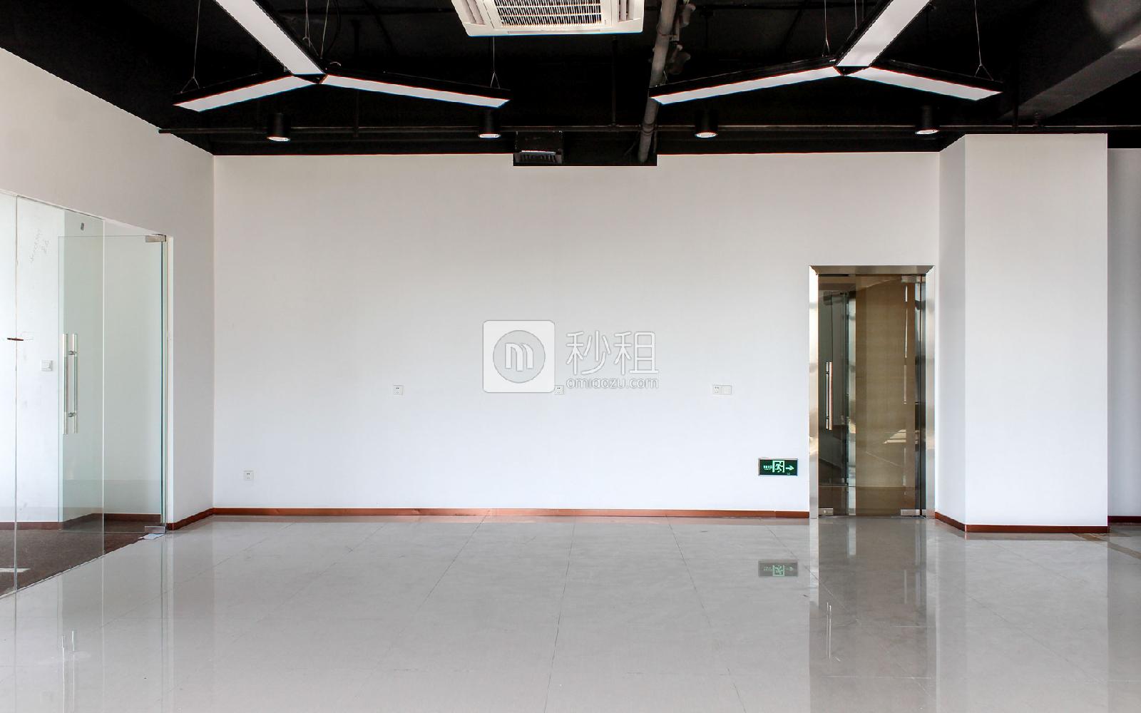 泛海城市广场写字楼出租202平米精装办公室120元/m².月