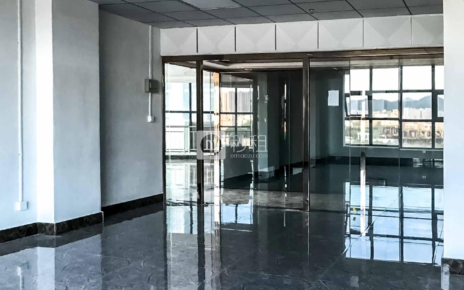 坪山投资大厦写字楼出租120平米精装办公室55元/m².月
