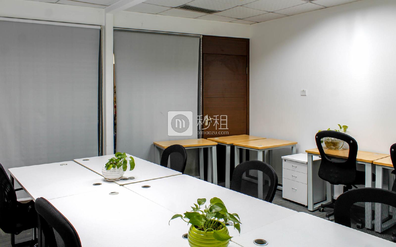 科技工业园大厦-捷时行众创空间写字楼出租45平米精装办公室9800元/间.月