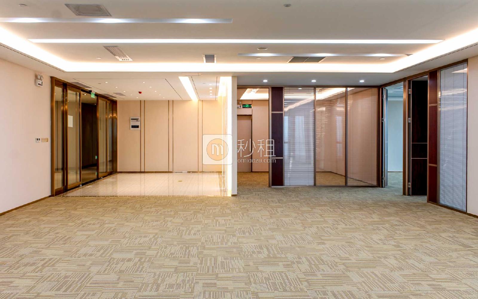 海岸中心写字楼出租765平米精装办公室110元/m².月