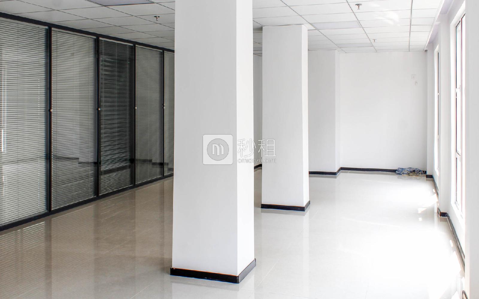 美鹏商务中心写字楼出租125平米精装办公室60元/m².月