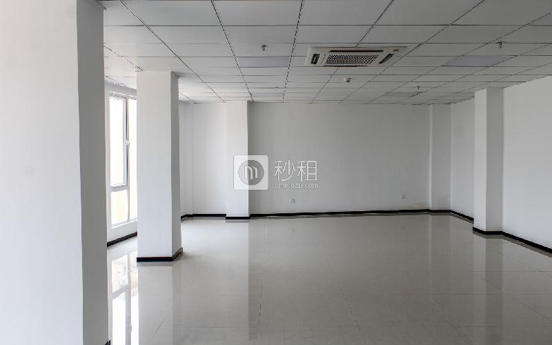 美鹏商务中心写字楼出租155平米精装办公室58元/m².月
