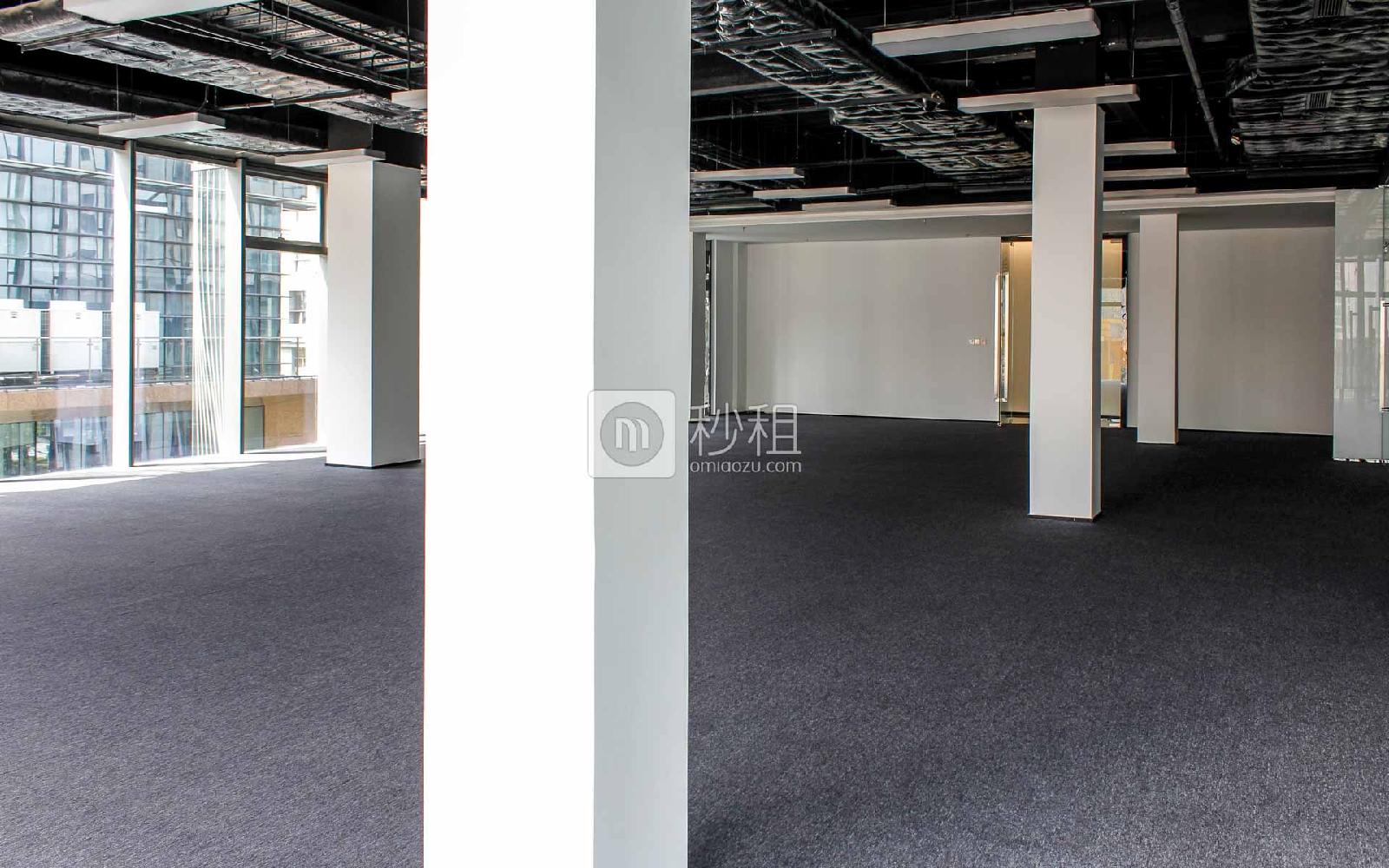 HALO广场写字楼出租479平米精装办公室129元/m².月