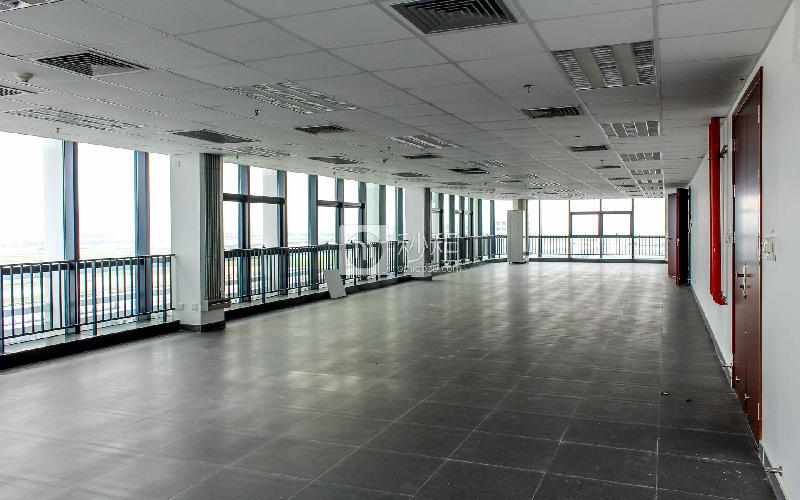 中城T3·sp@ce产业创新园写字楼出租386平米精装办公室80元/m².月