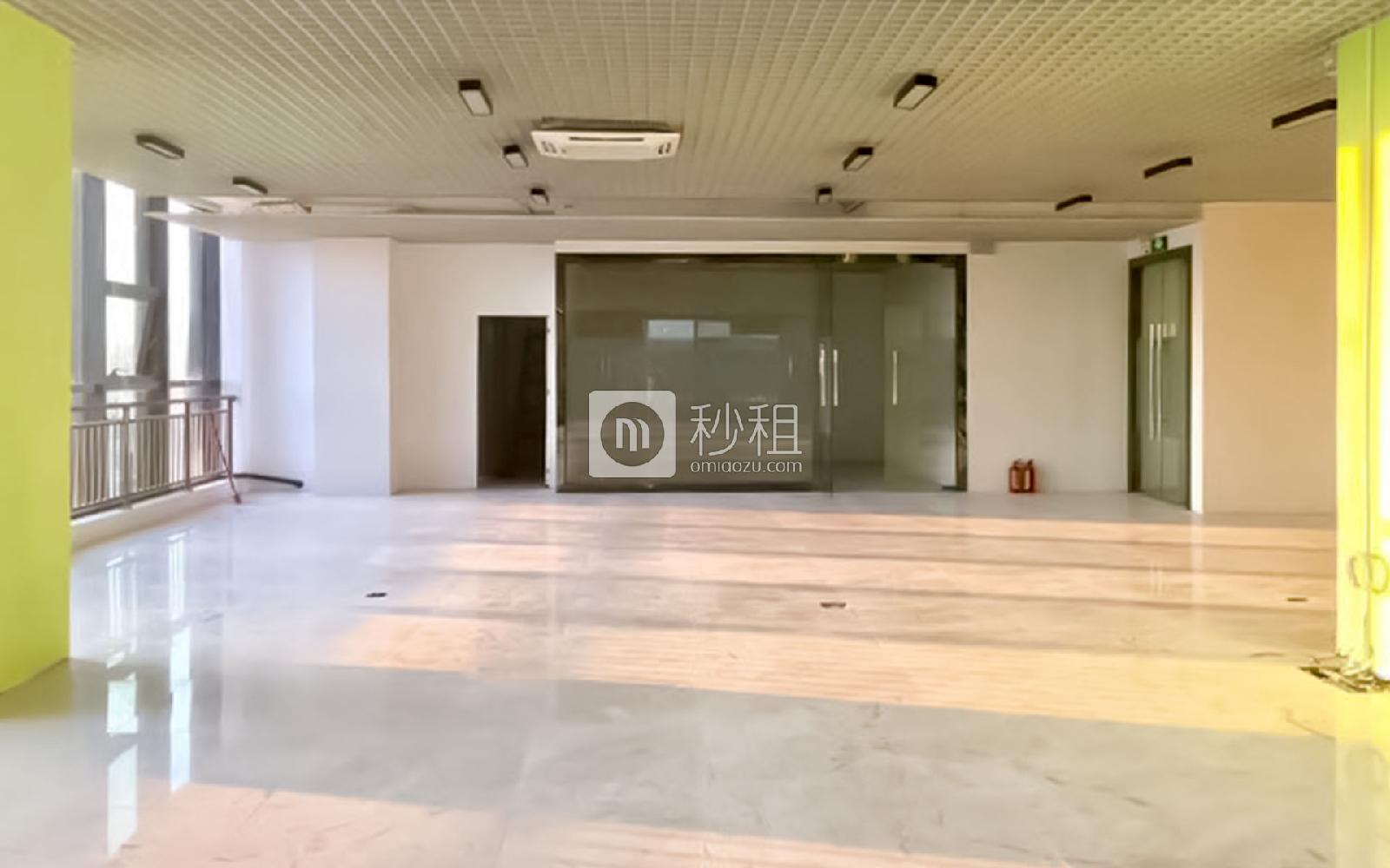 天安云谷		写字楼出租687平米精装办公室80元/m².月