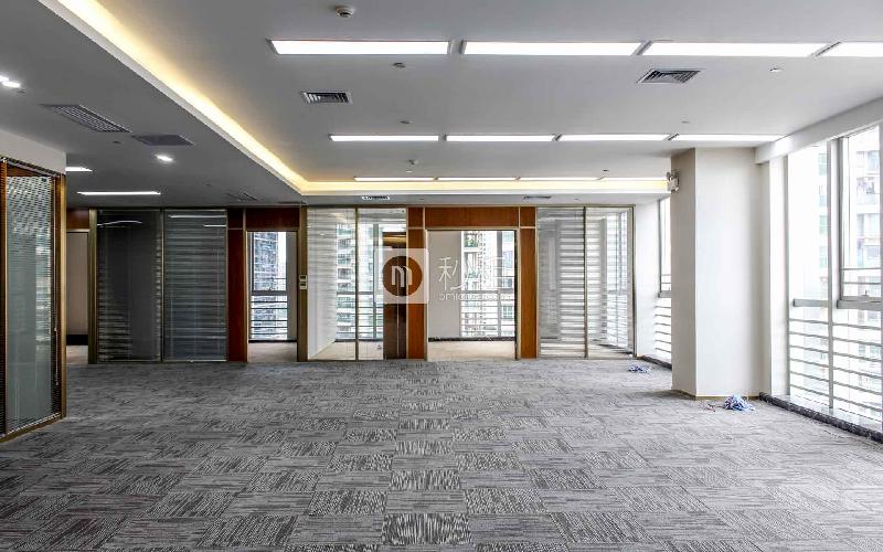 龍光世紀大廈寫字樓出租665平米精裝辦公室99元/m2.月