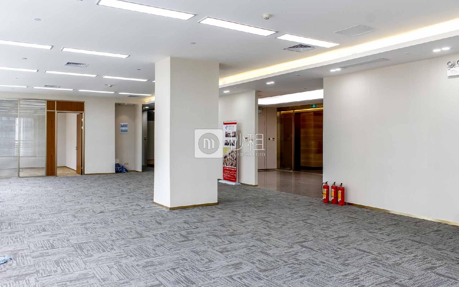 龙光世纪大厦写字楼出租307.56平米精装办公室160元/m².月