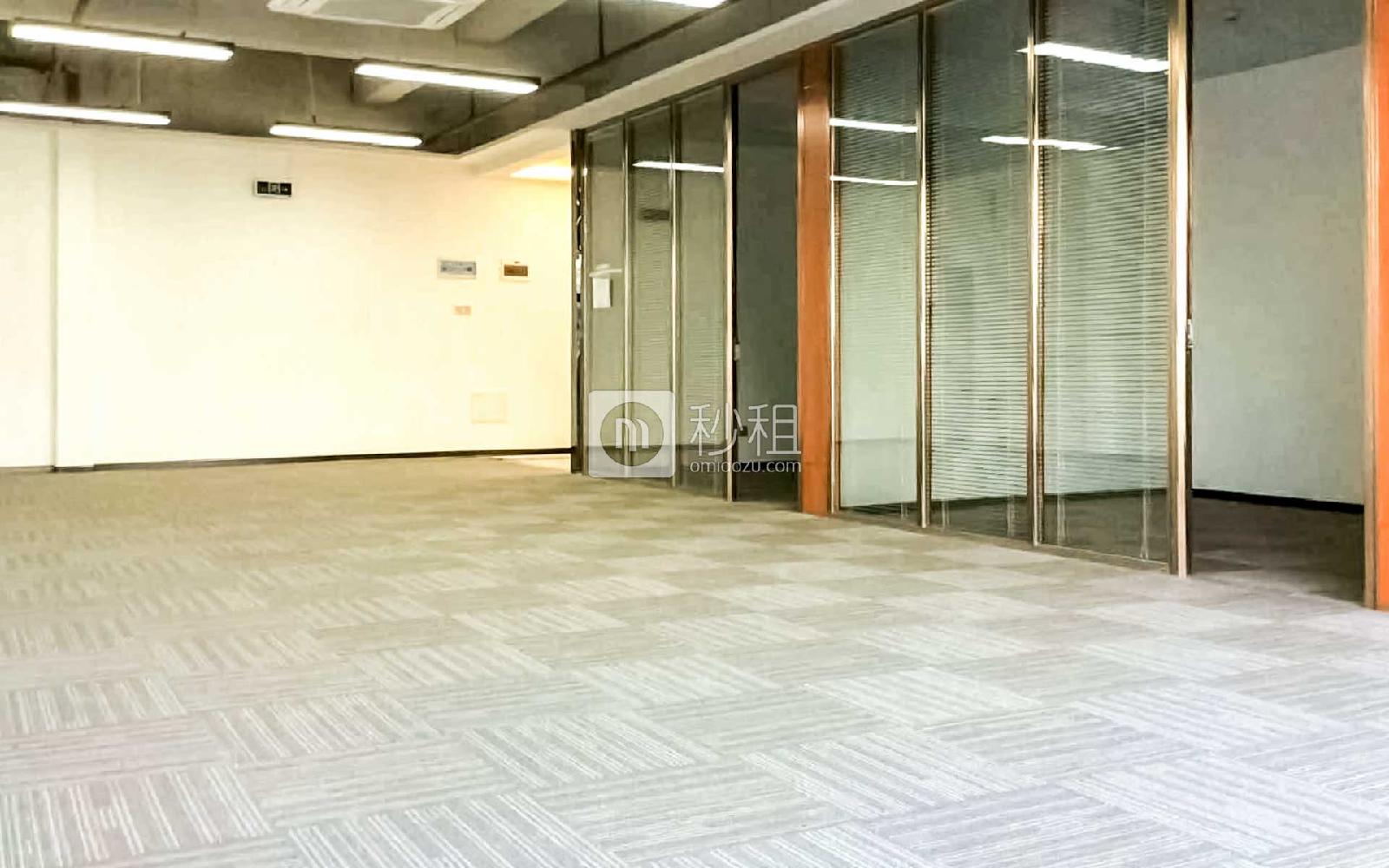 中粮商务公园写字楼出租225平米精装办公室58元/m².月