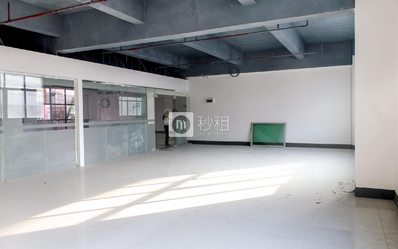 LI商务中心写字楼出租131平米精装办公室45元/m².月