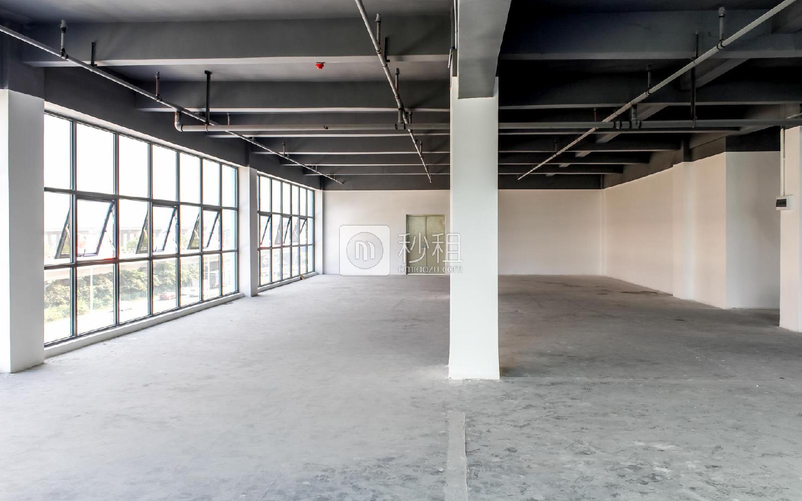 智慧谷创新园（横岗）写字楼出租200平米简装办公室45元/m².月