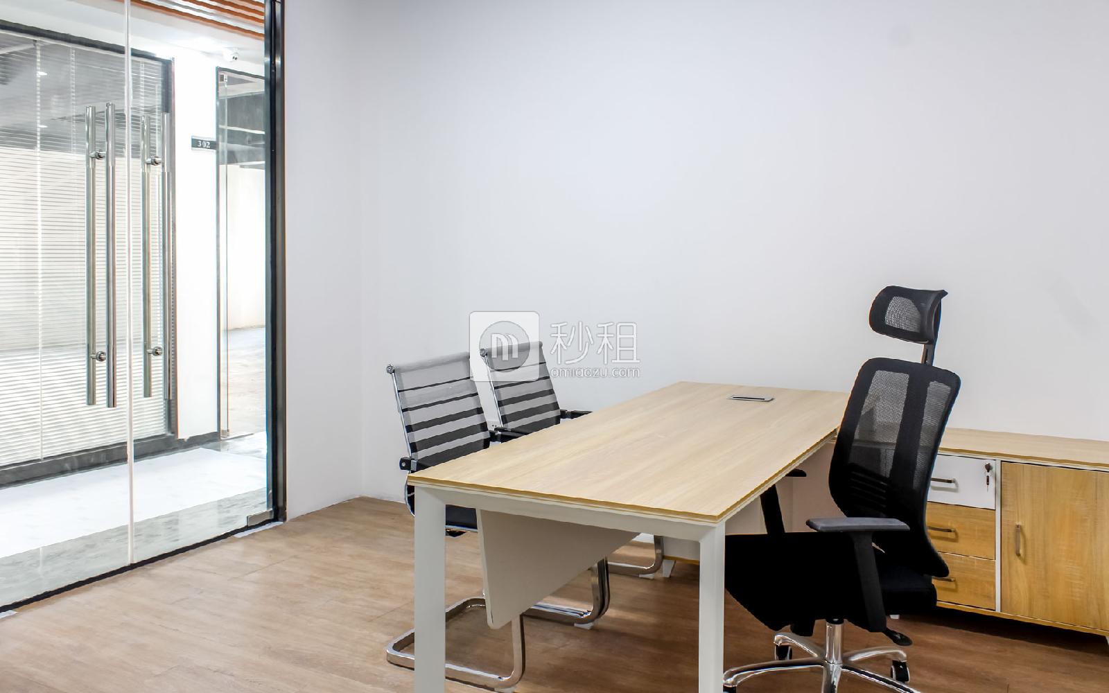 智慧谷创新园（横岗）写字楼出租225平米精装办公室45元/m².月