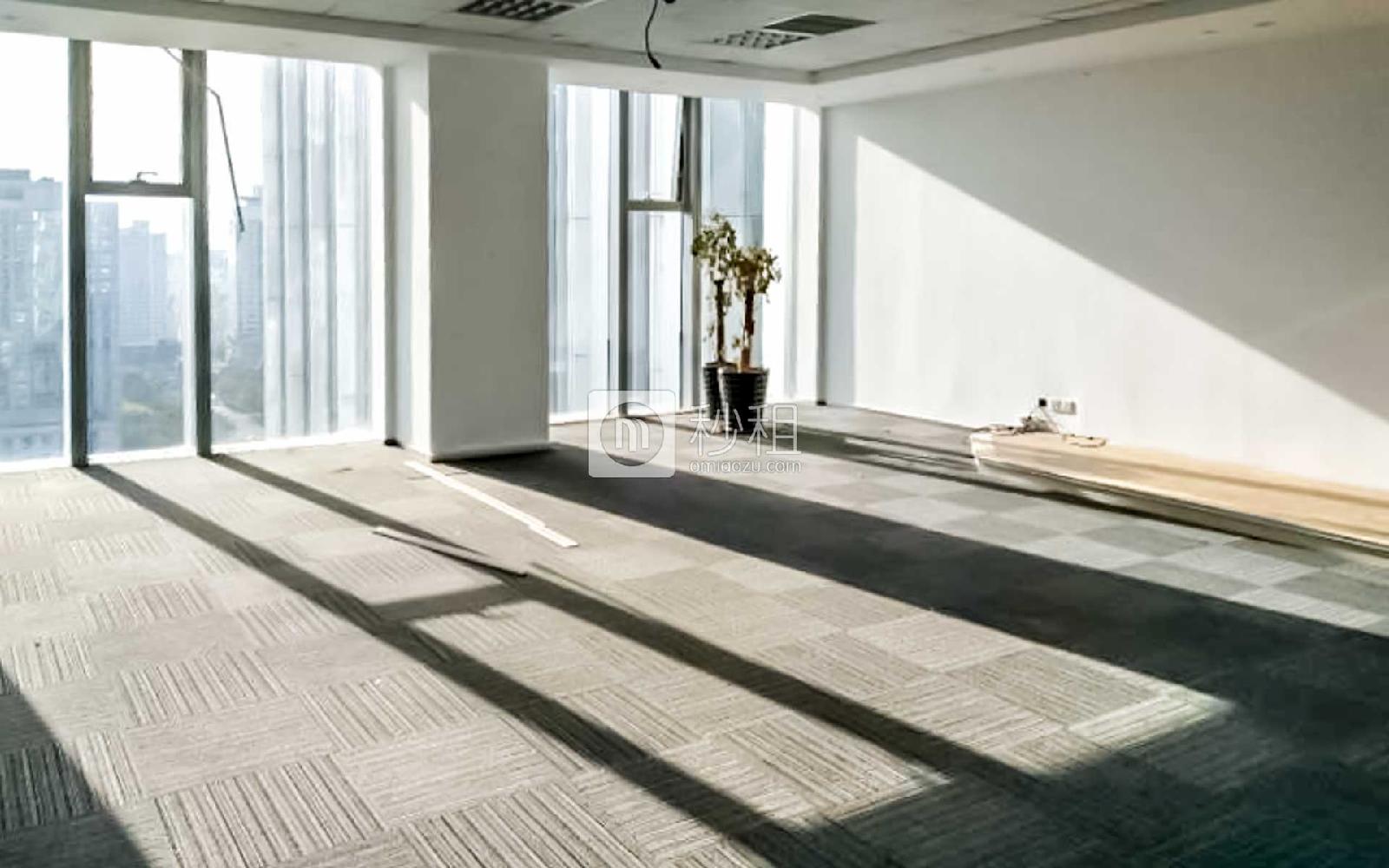 青岛中心大厦写字楼出租386平米精装办公室4.5元/m².天