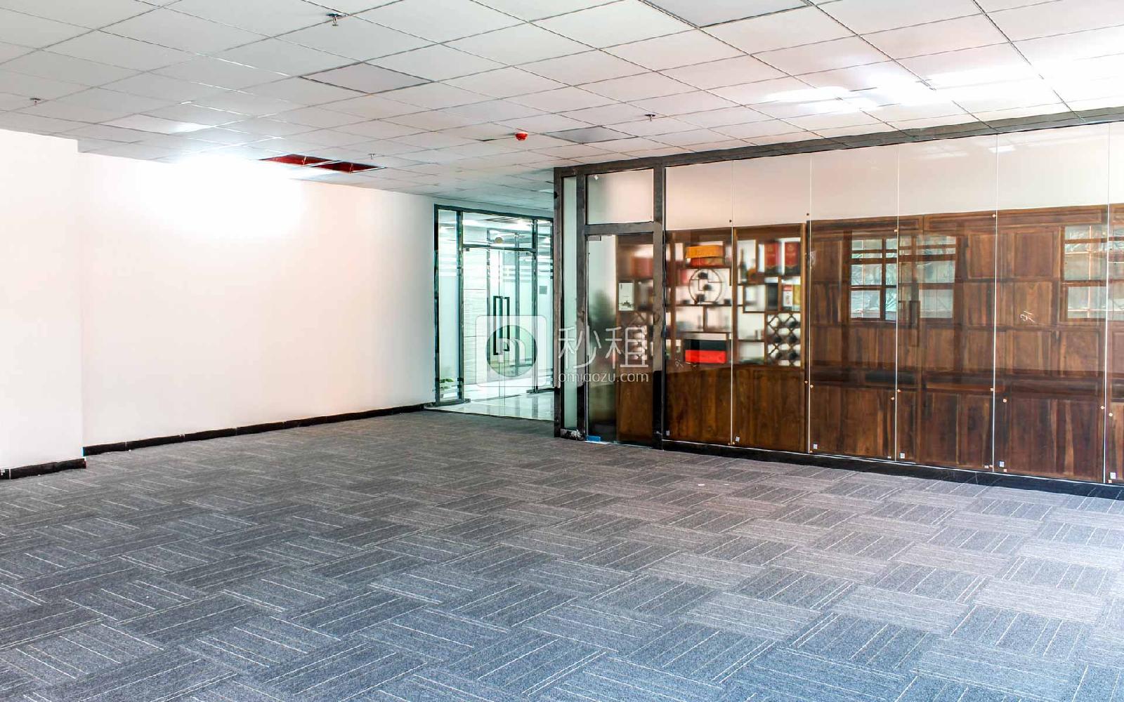 1970科技小镇写字楼出租193平米精装办公室86元/m².月