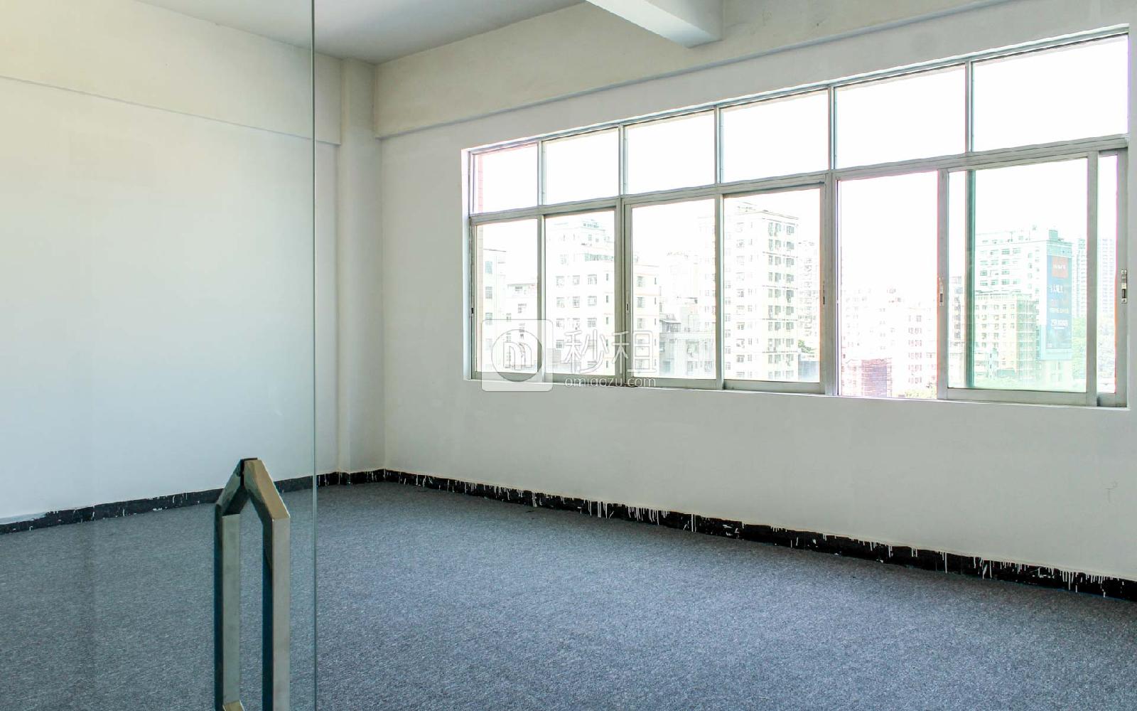 几何电商园写字楼出租95平米简装办公室46元/m².月