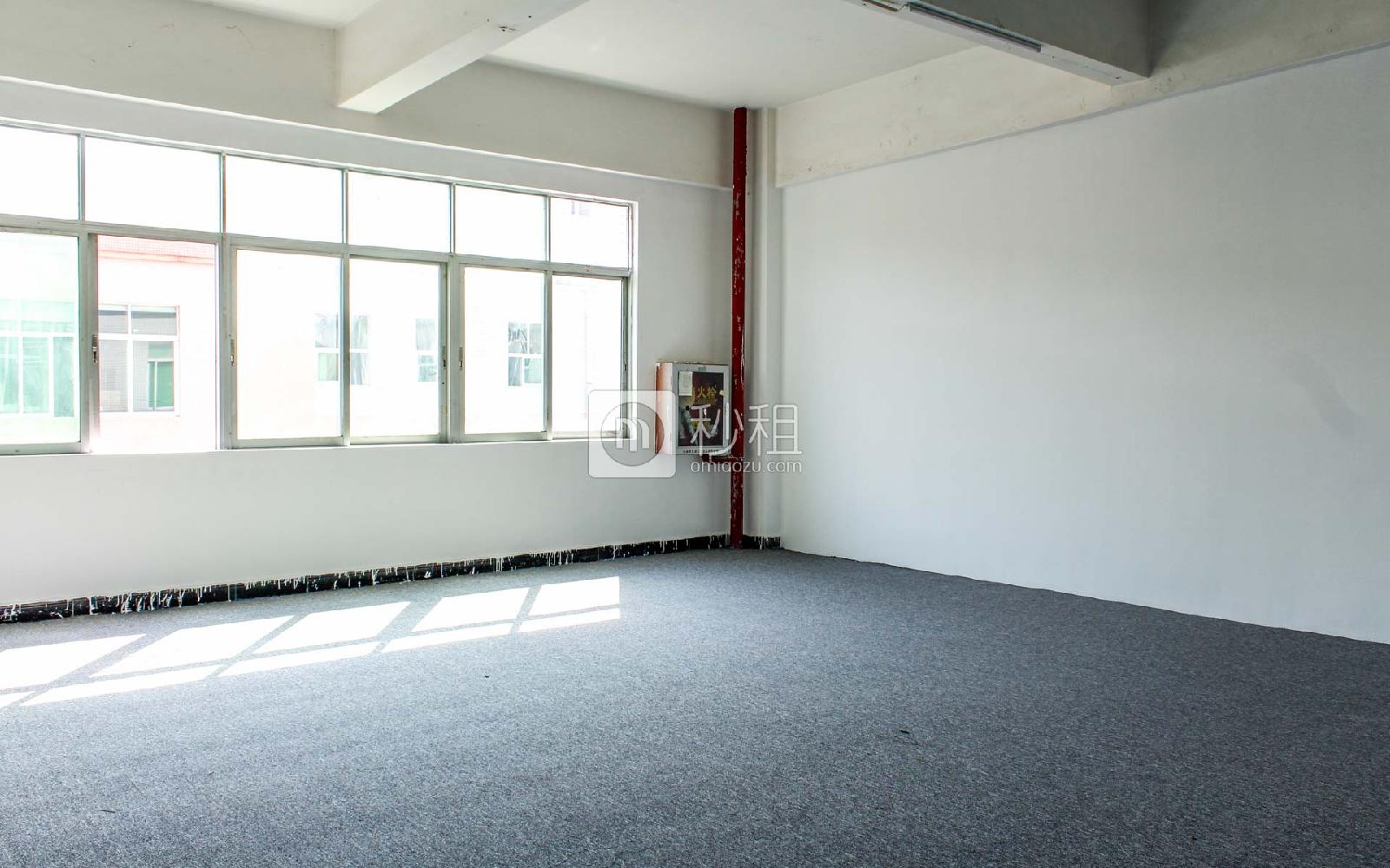 几何电商园写字楼出租120平米简装办公室46元/m².月