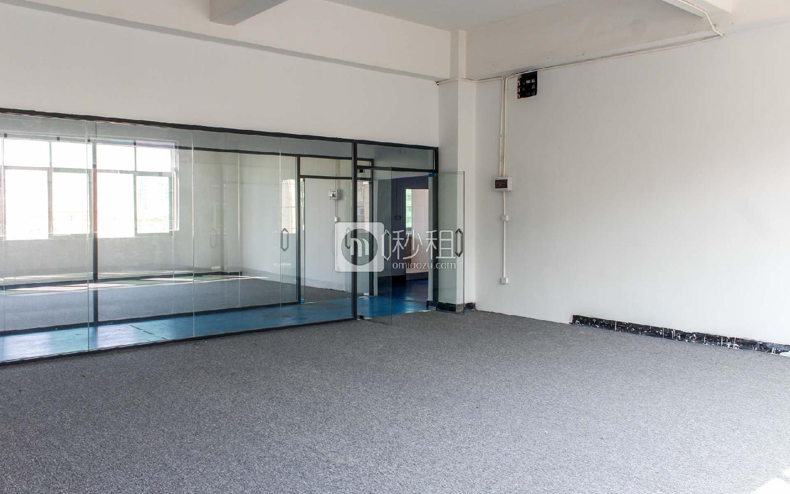几何电商园写字楼出租90平米简装办公室46元/m².月