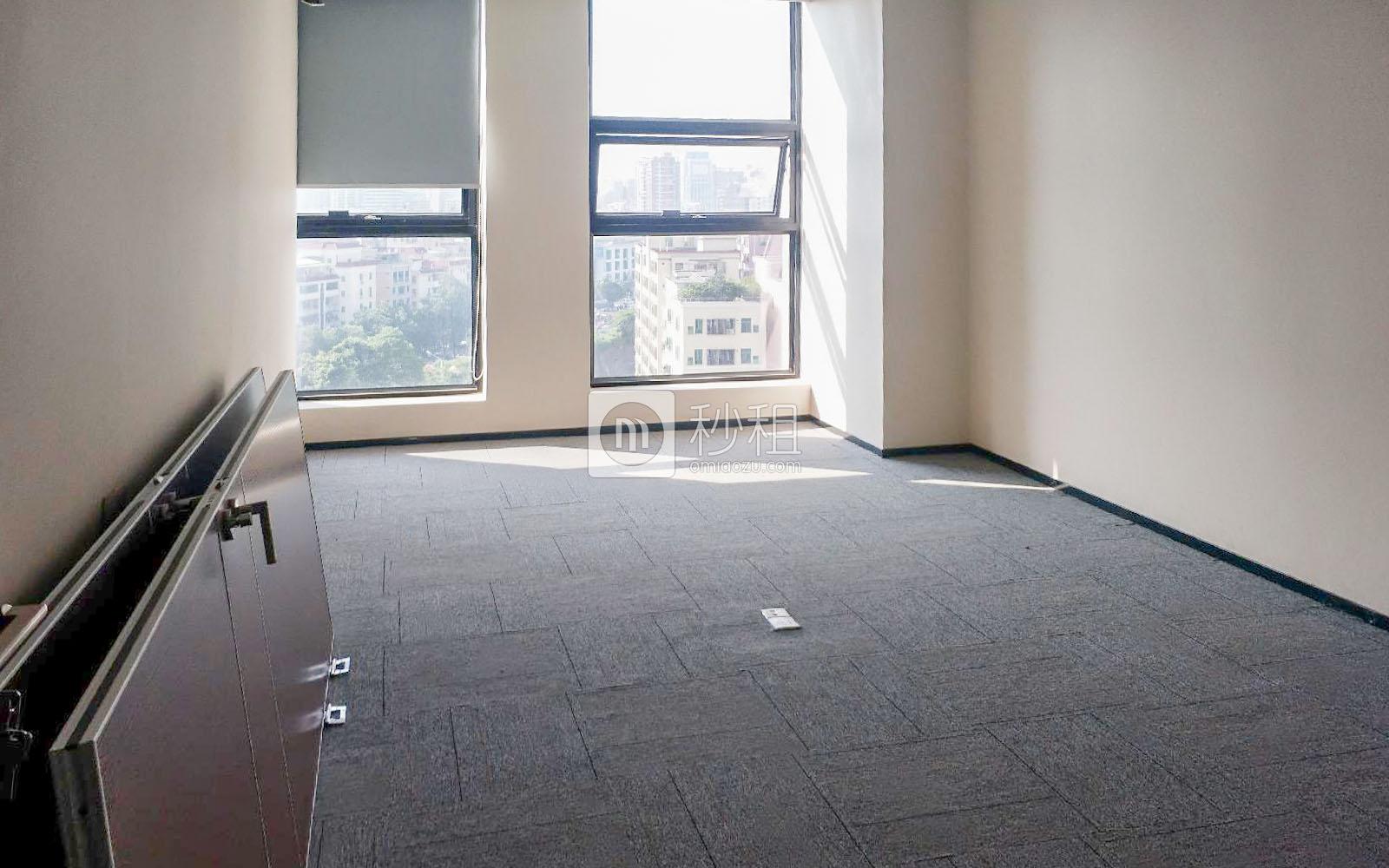 汇海广场写字楼出租588平米精装办公室90元/m².月