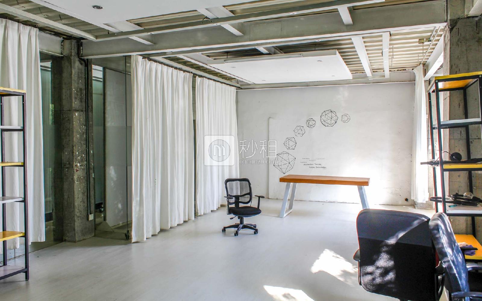 CTB创意工厂写字楼出租100平米精装办公室90元/m².月