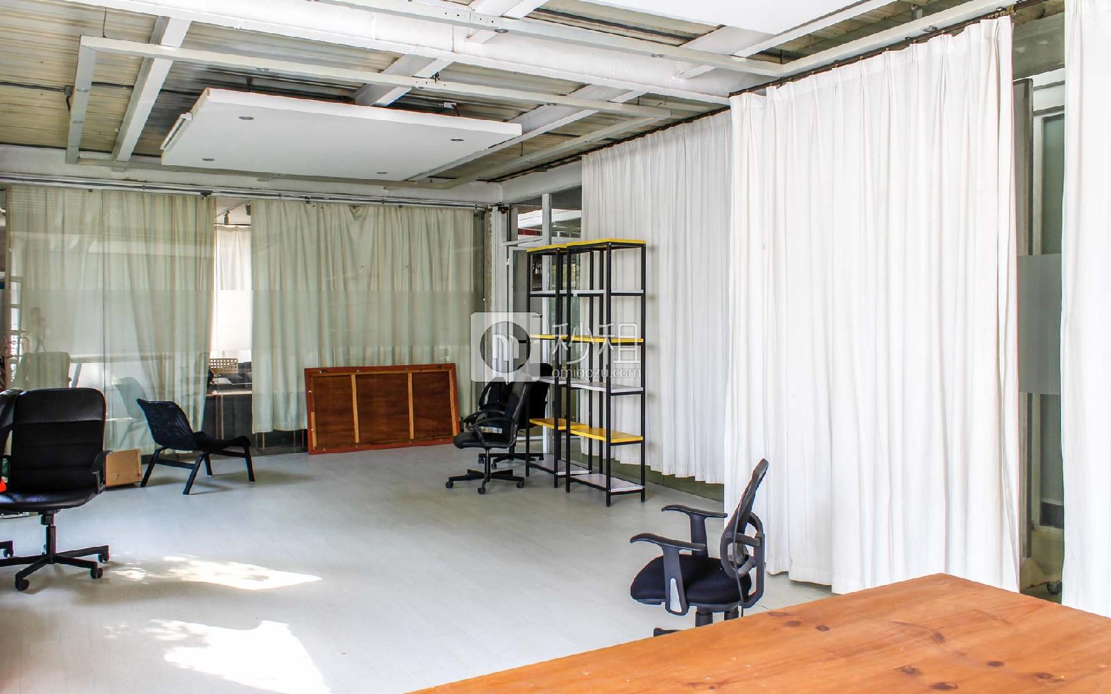 CTB创意工厂写字楼出租150平米精装办公室90元/m².月