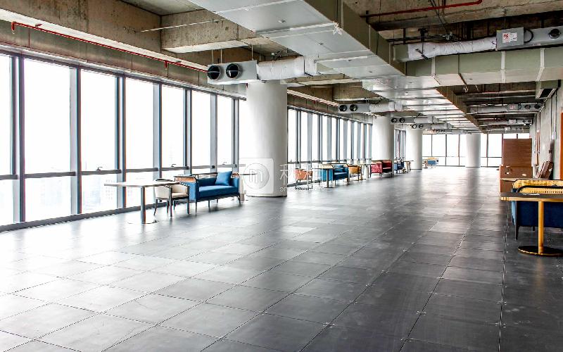 地铁金融科技大厦写字楼出租1000平米简装办公室135元/m².月