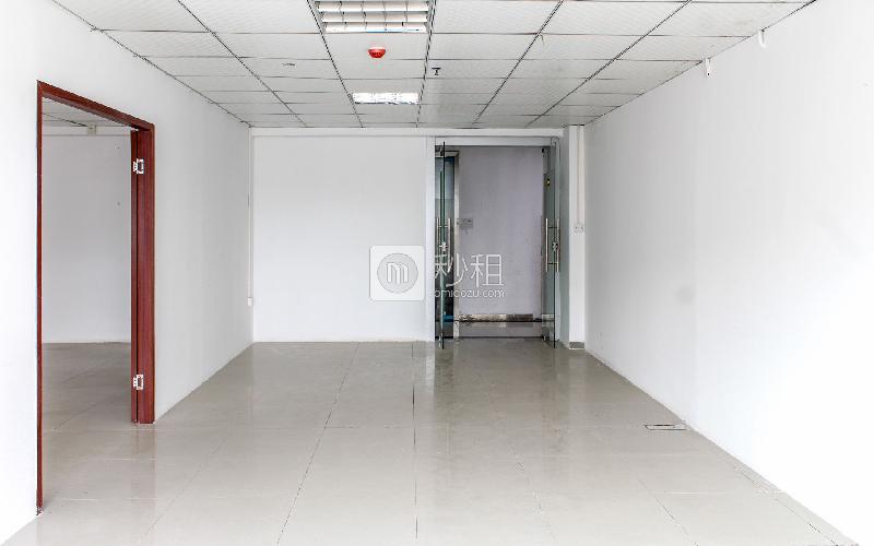 华熠科技大厦写字楼出租111平米精装办公室55元/m².月