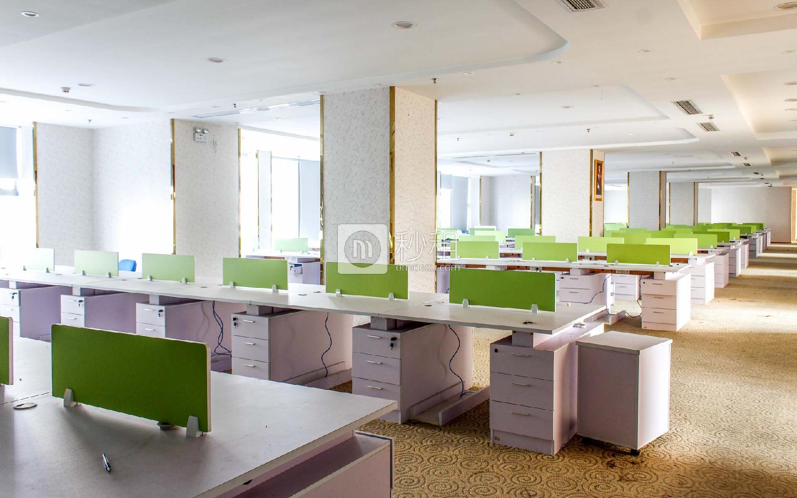 美兰国际商务中心写字楼出租1040平米精装办公室90元/m².月
