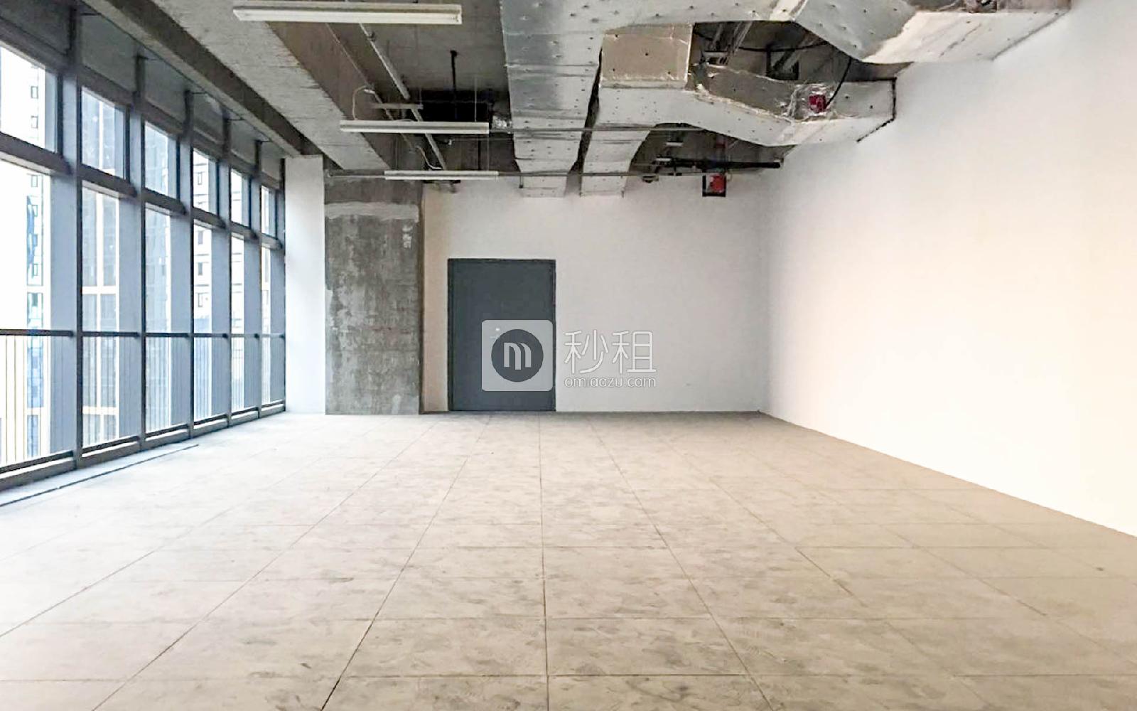 华润大厦写字楼出租138平米简装办公室3.8元/m².天