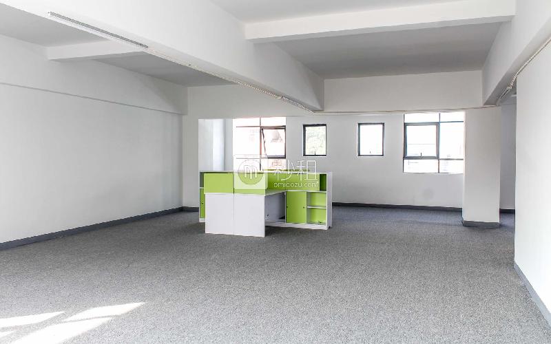 七星公社写字楼出租150平米精装办公室43元/m².月