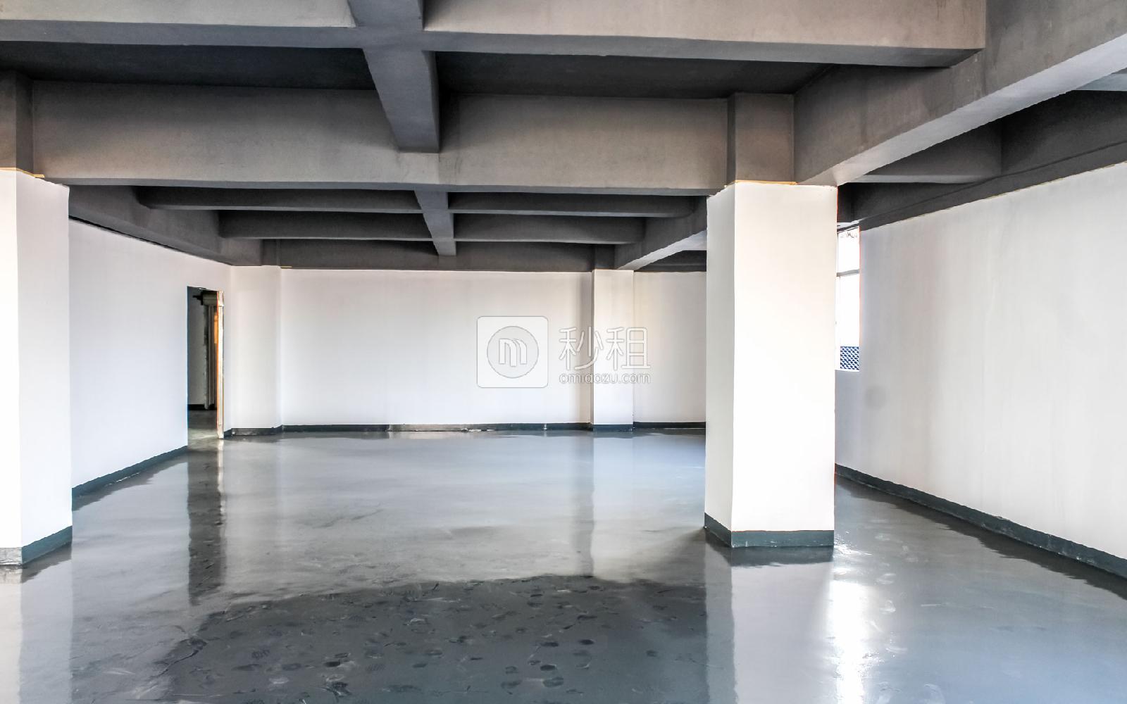 百思富创意空间写字楼出租350平米简装办公室33元/m².月