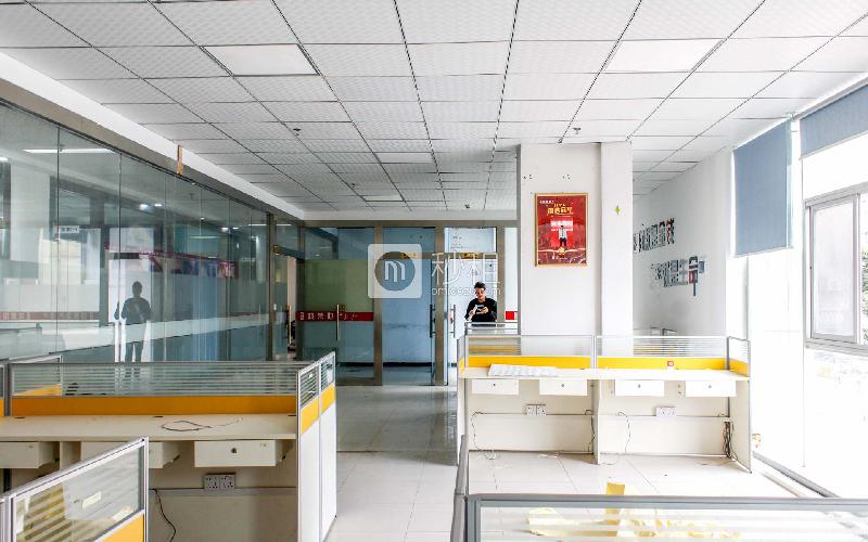 铭泰商务中心写字楼出租200平米精装办公室53元/m².月