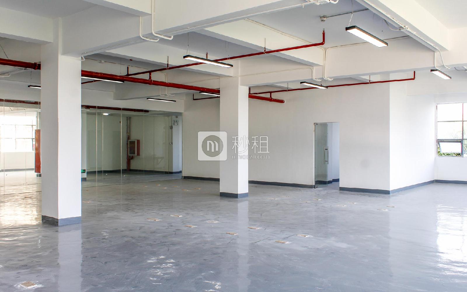 7A文化产业园写字楼出租360平米简装办公室70元/m².月
