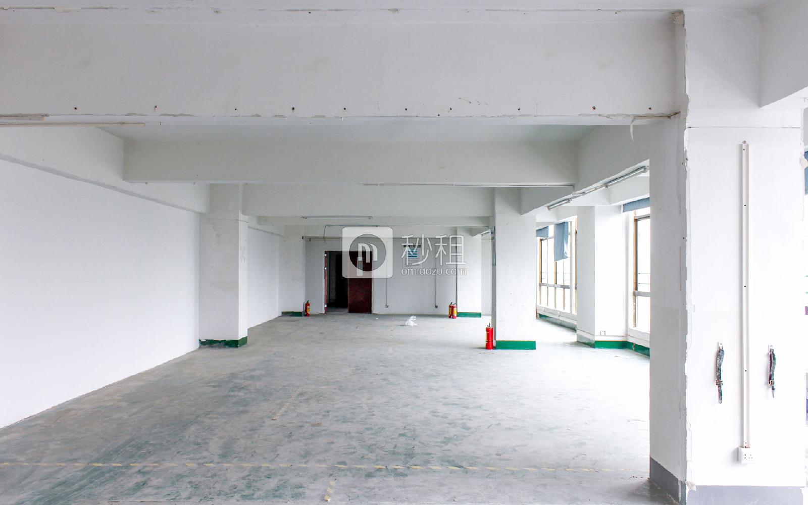 山海创意园写字楼出租360平米简装办公室23元/m².月