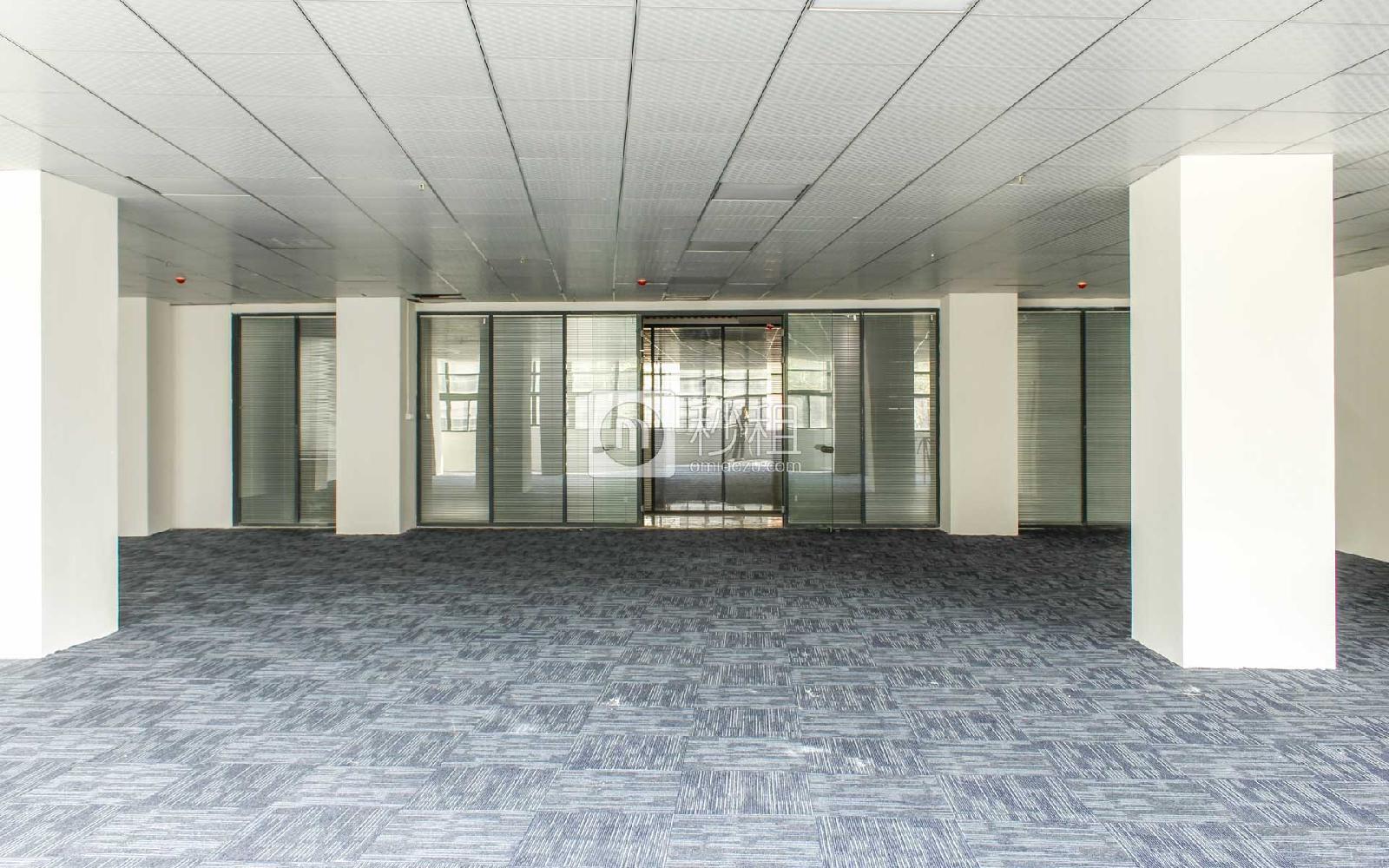 油富商务中心写字楼出租268平米精装办公室39元/m².月