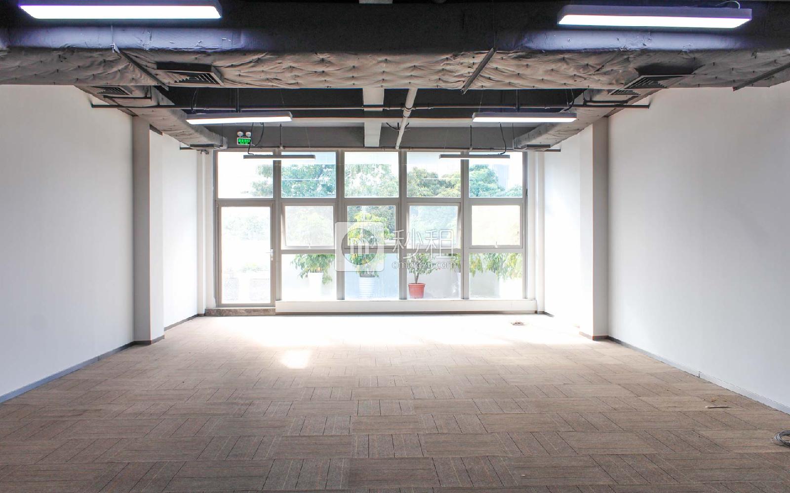 南海意库创意园写字楼出租208平米简装办公室150元/m².月