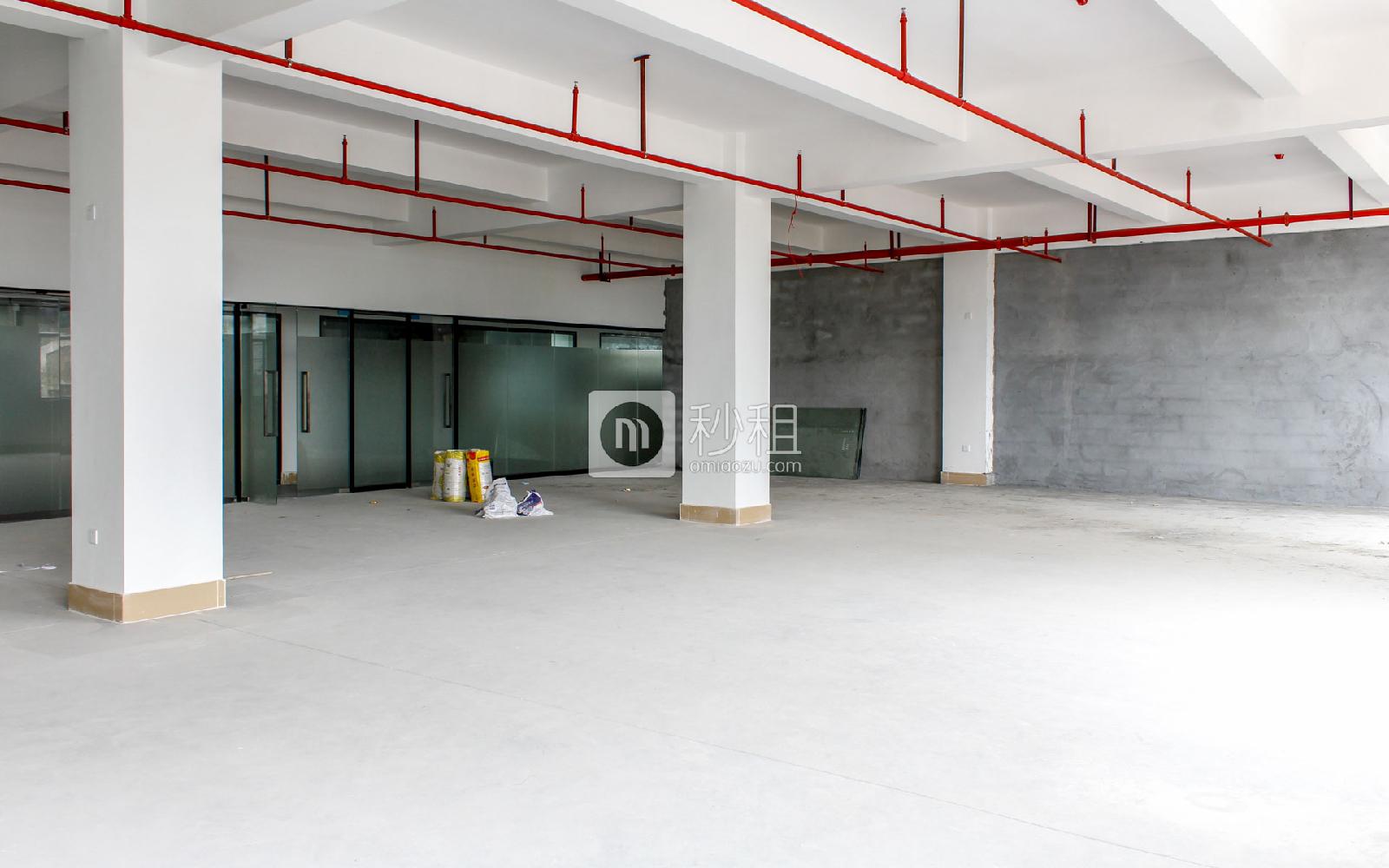 728创意办公社区写字楼出租200平米毛坯办公室40元/m².月