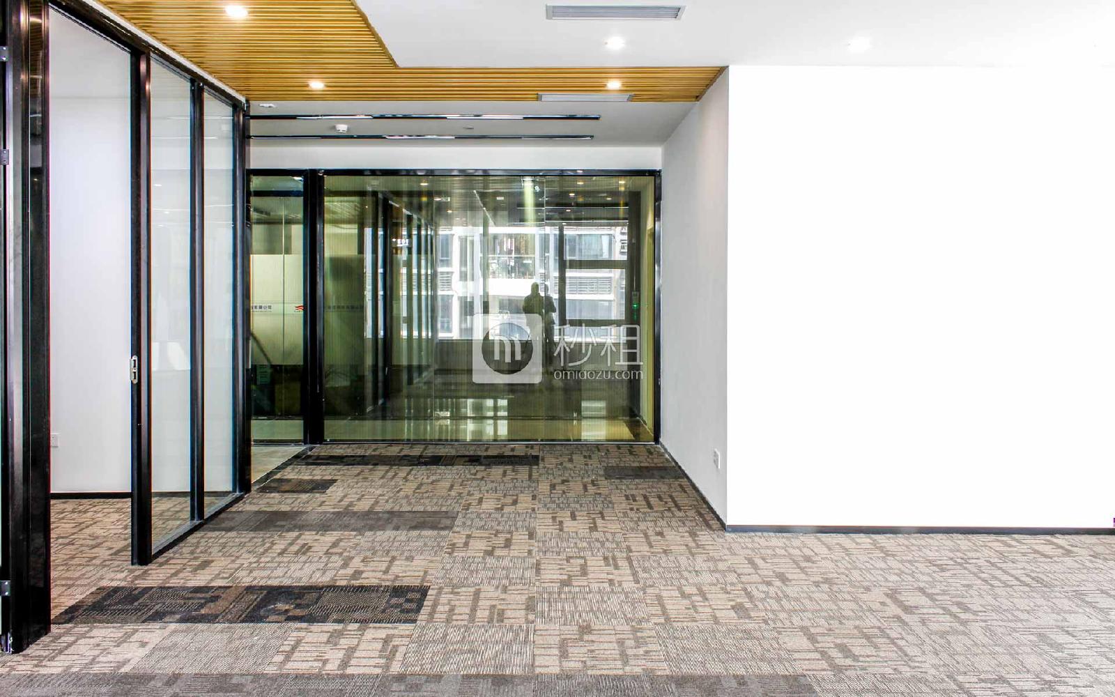 同泰时代中心写字楼出租138平米精装办公室68元/m².月