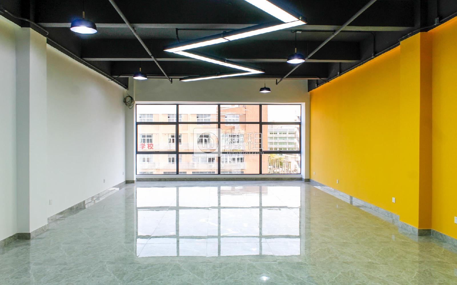 C33科创园写字楼出租75平米精装办公室48元/m².月