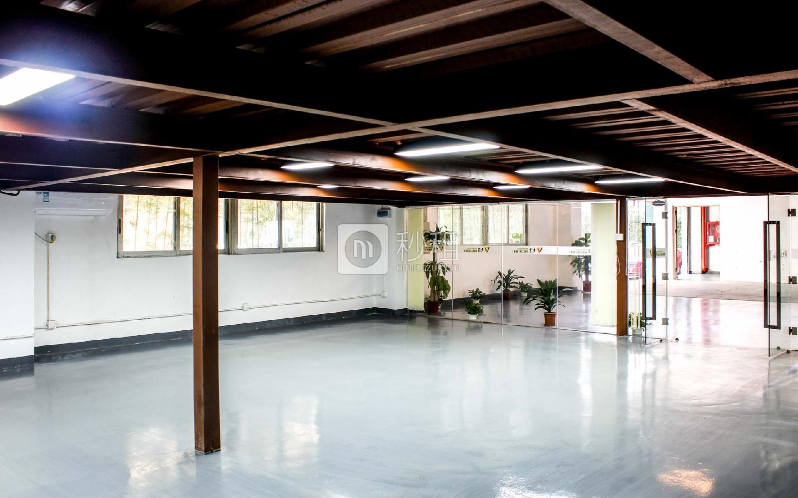 七星创意工场（固戌）写字楼出租198平米简装办公室44元/m².月