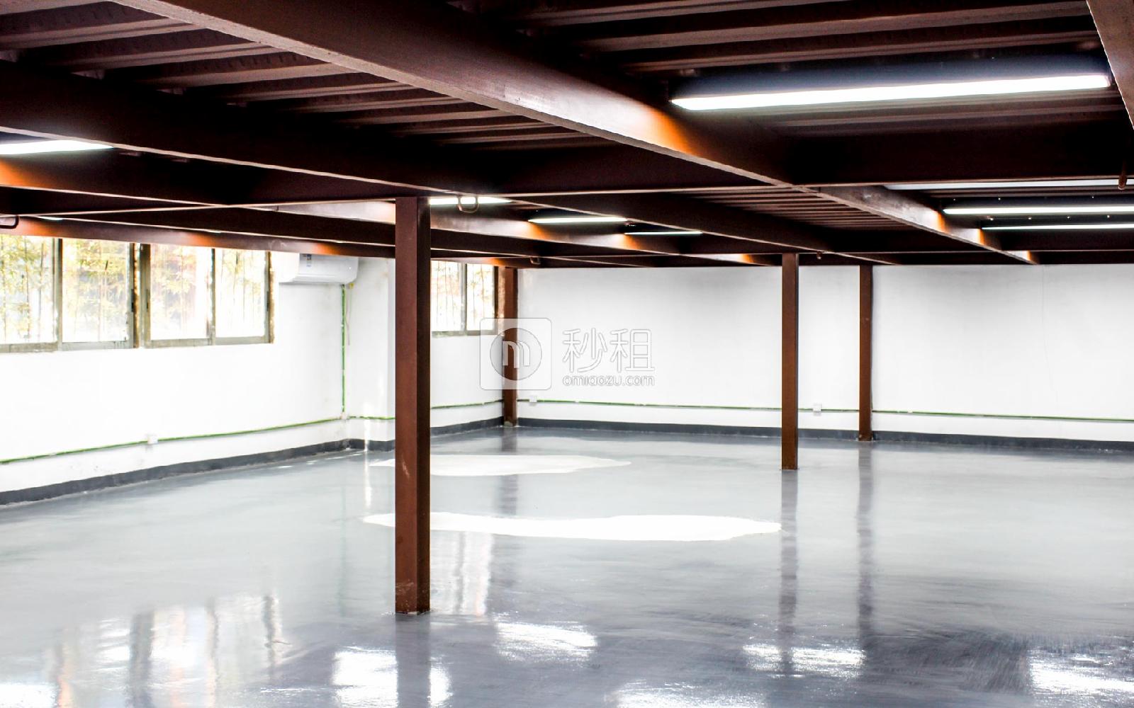 七星创意工场（固戌）写字楼出租100平米简装办公室65元/m².月