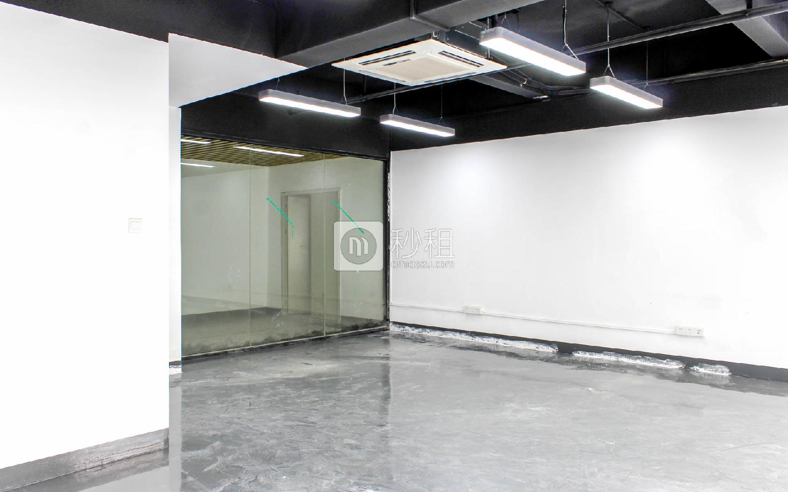 16号孵化器写字楼出租320平米精装办公室68元/m².月