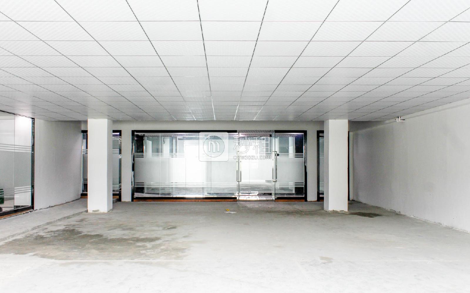 概念孵化空间写字楼出租150平米简装办公室45元/m².月